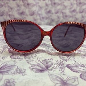 Vintage Stylish Red Sunglasses